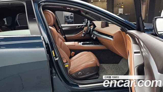 Genesis G80 (RG3) бензин 3.5 турбо AWD, 2021 11