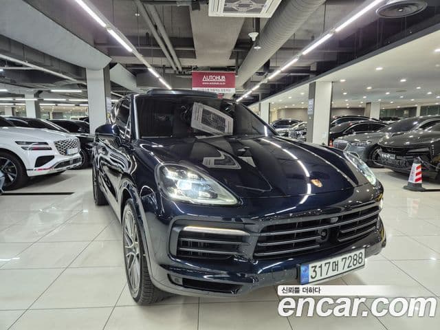 Porsche Cayenne (PO536) 3.0 E-гибрид Platinum Edition, 2023 1