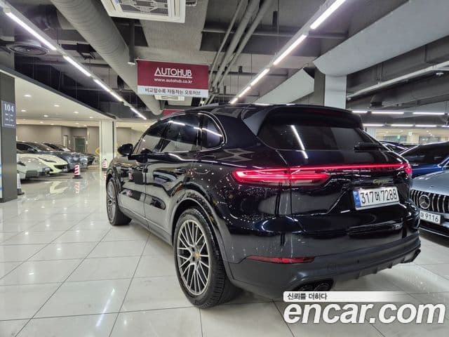 Porsche Cayenne (PO536) 3.0 E-гибрид Platinum Edition, 2023 4