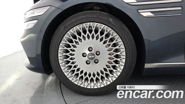 Genesis G80 (RG3) бензин 2.5 турбо 2WD, 2022 все фото