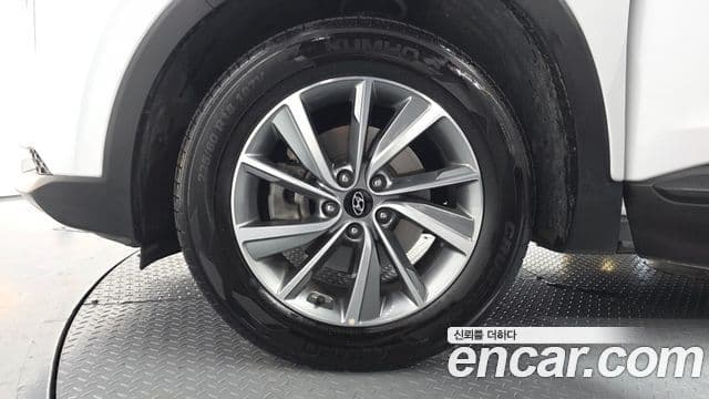 Hyundai Santa Fe TM Exclusive, 2019 все фото