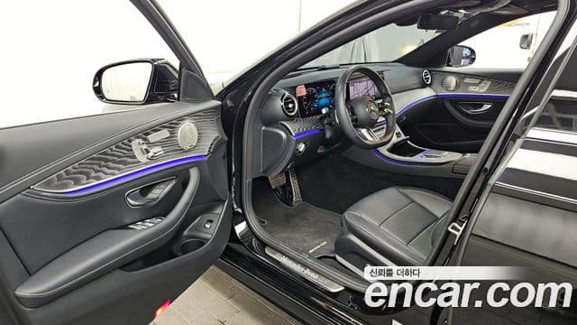 Mercedes-Benz E-класс W213 AMG Line, 2021 10