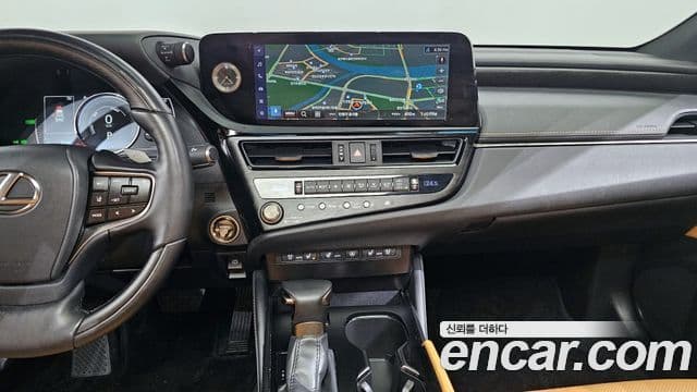 Lexus ES300h 7세대 Executive, 2026 19