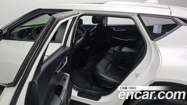 Kia EV6 Air, 2022 13