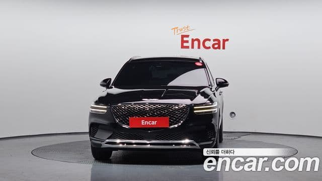 Genesis GV70, 2022 3