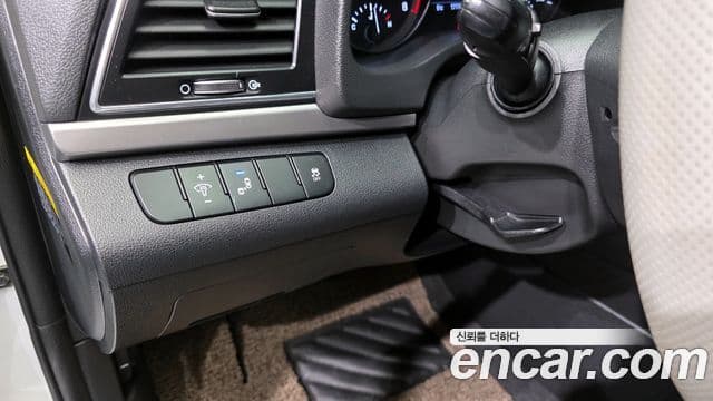 Hyundai Avante AD 1.6 GDI Value Plus, 2018 15