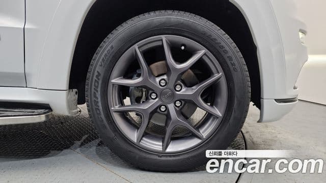 Jeep Grand Cherokee WK2, 2020 все фото