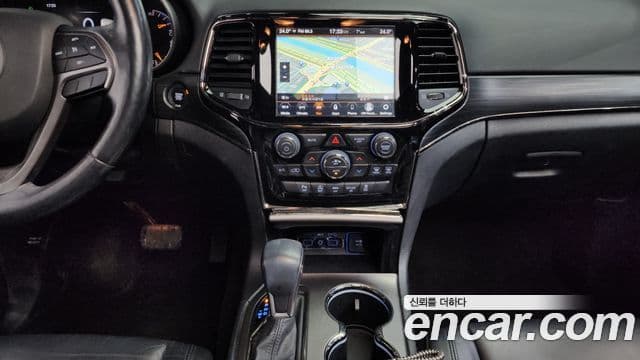 Jeep Grand Cherokee WK2, 2020 14