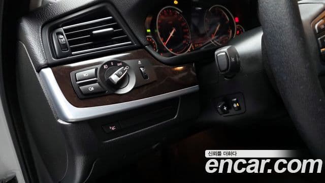 BMW 5시리즈 (F10), 2013 17