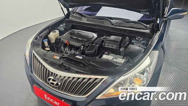 Hyundai Grandeur HG Modern, 2015 6