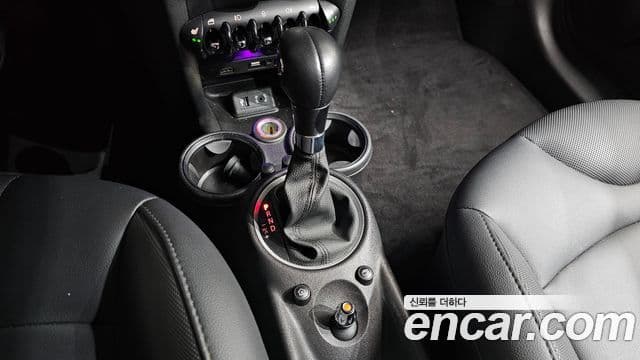 Mini Cooper D 2세대, 2013 9