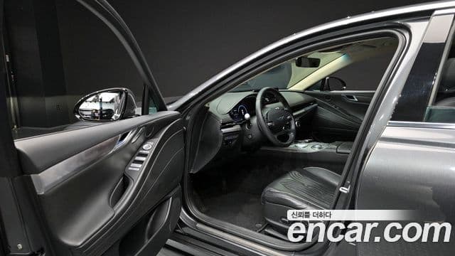 Genesis G80 (RG3) бензин 2.5 турбо 2WD, 2021 10