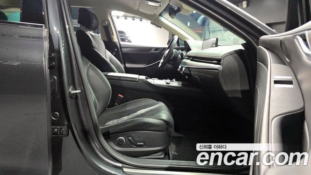 Genesis G80 (RG3) бензин 2.5 турбо 2WD, 2021 11