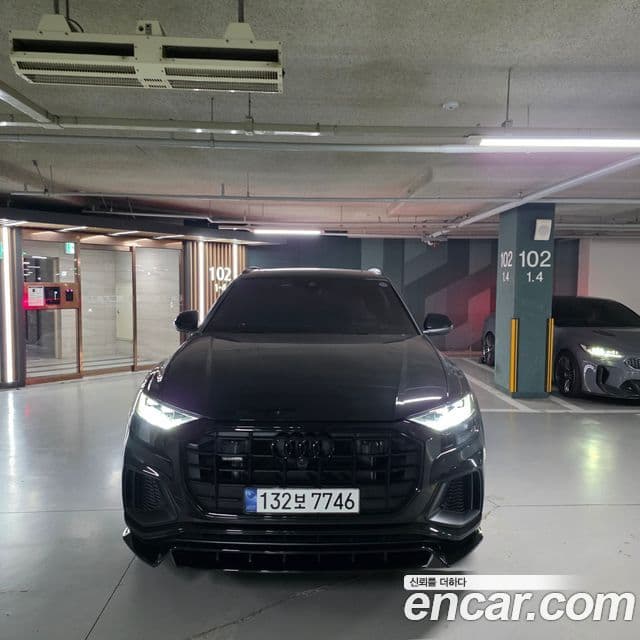 Audi Q8 (4M) Premium, 2023 1