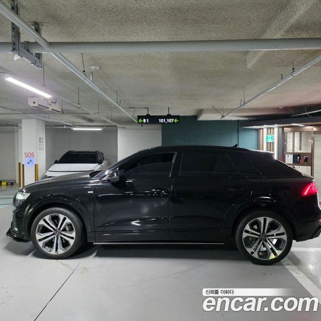 Audi Q8 (4M) Premium, 2023 4