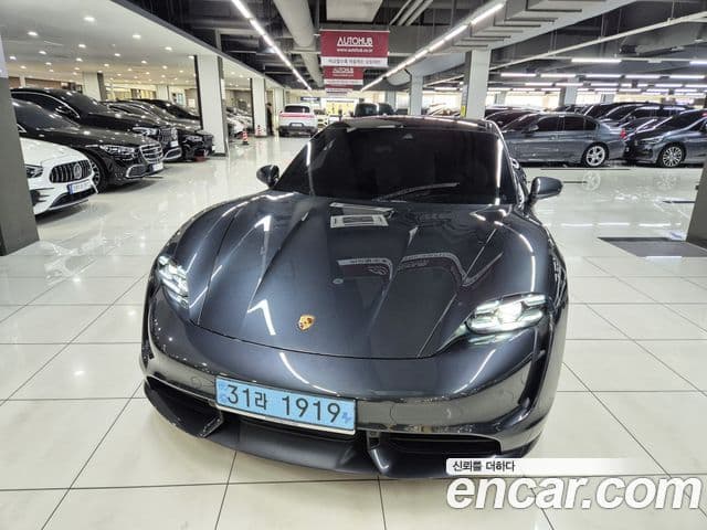 Porsche 타이칸 турбо, 2022 1