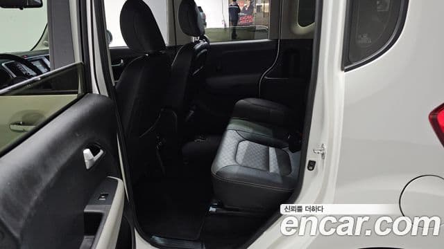 Kia The / новый New Ray Luxury, 2018 12