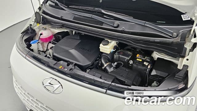Hyundai Staria Modern, 2023 6