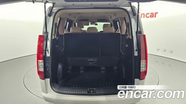 Hyundai Staria Modern, 2023 20