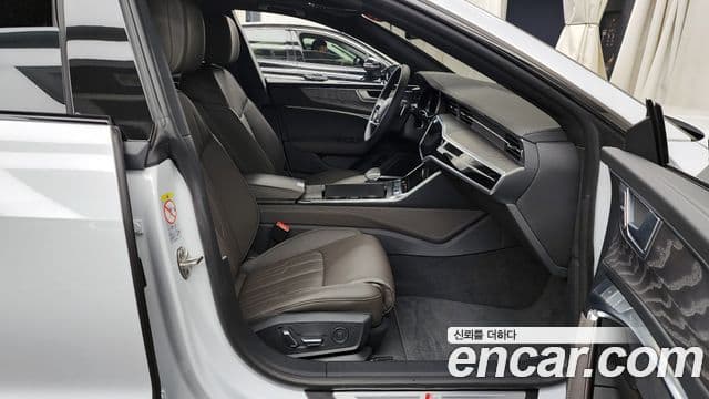 Audi A7 (4K) Premium, 2025 11