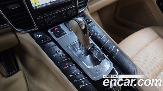 Porsche Panamera 970, 2012 9