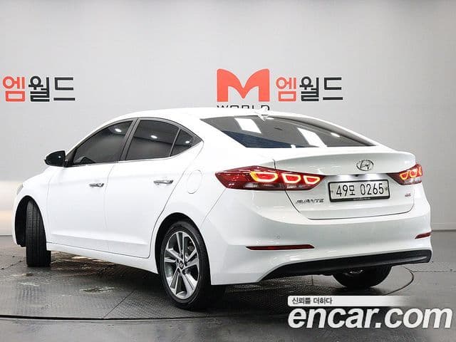Hyundai Avante AD 1.6 GDI Value Plus, 2017 4