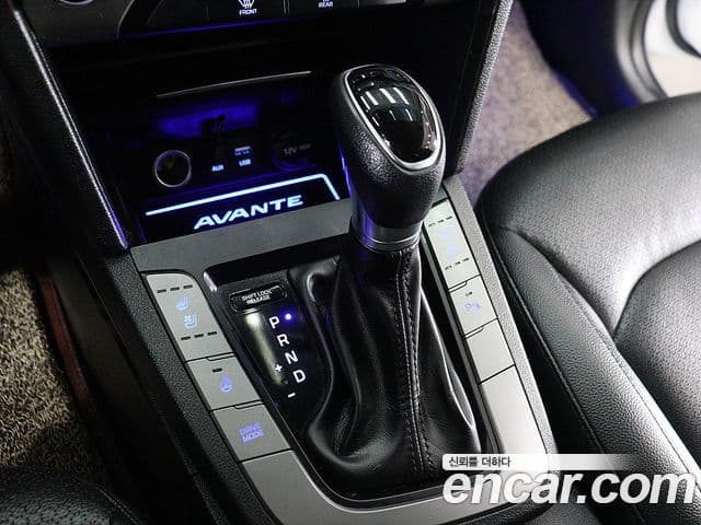 Hyundai Avante AD 1.6 GDI Value Plus, 2017 8