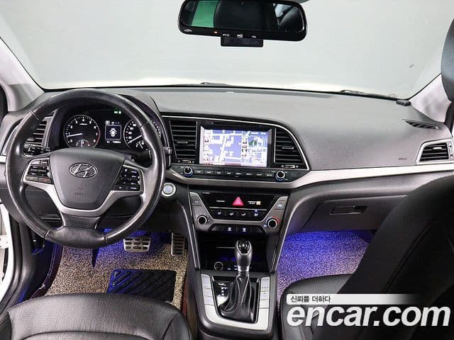 Hyundai Avante AD 1.6 GDI Value Plus, 2017 14