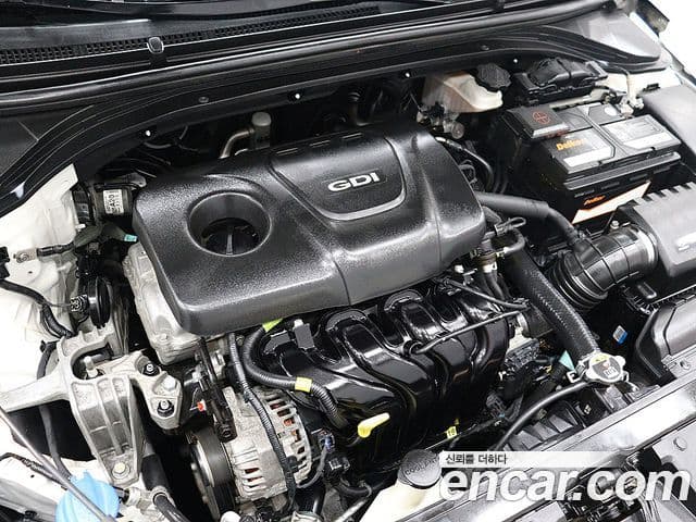 Hyundai Avante AD 1.6 GDI Value Plus, 2017 19