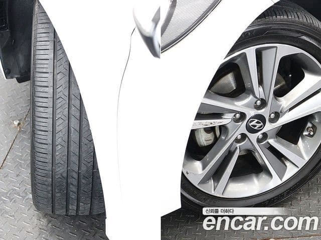 Hyundai Avante AD 1.6 GDI Value Plus, 2017 20