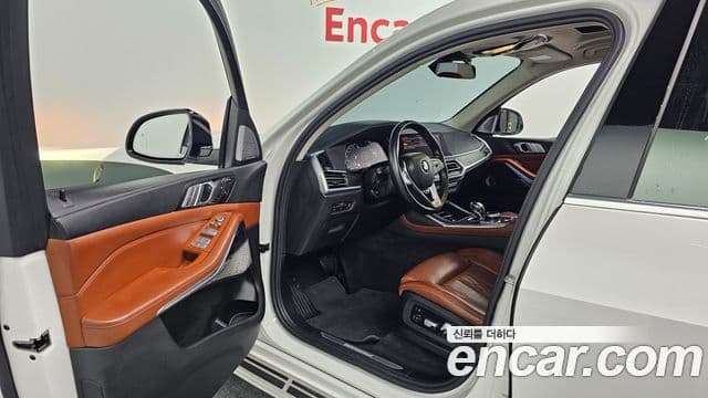 BMW X7 (G07) xDrive 40d Design Pure Excellence 6인승, 2022 11