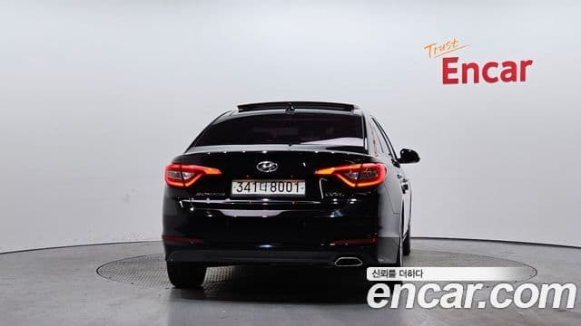 Hyundai LF Sonata 2.0 Smart, 2015 4