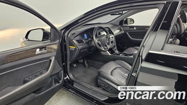 Hyundai LF Sonata 2.0 Smart, 2015 11