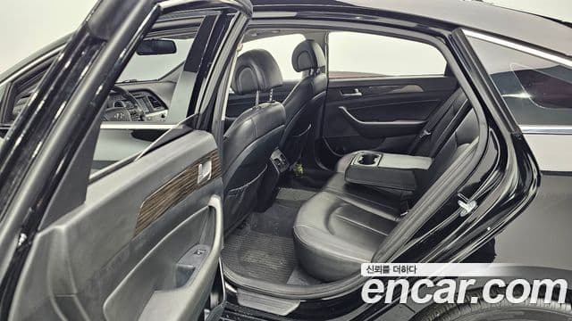 Hyundai LF Sonata 2.0 Smart, 2015 12