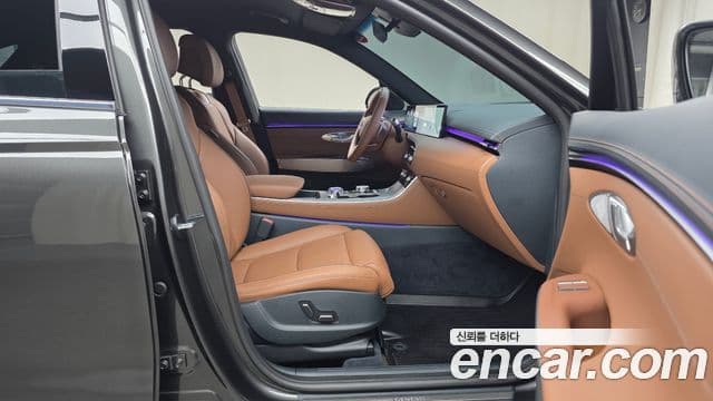 Genesis GV70, 2025 11