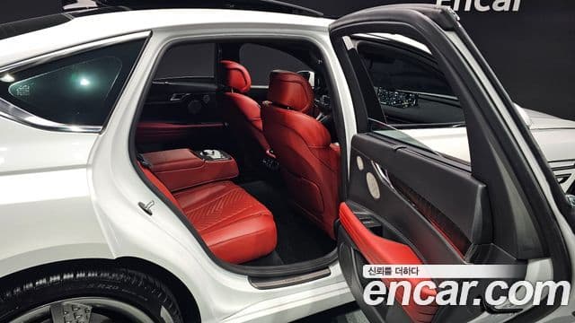 Genesis G80 (RG3) бензин 2.5 турбо 2WD, 2023 11