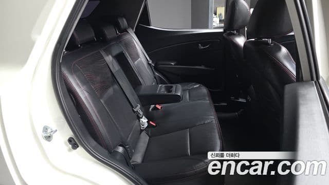 KG모빌리티(SsangYong) Tivoli Air 1.6 IX 2WD, 2017 12