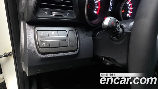 KG모빌리티(SsangYong) Tivoli Air 1.6 IX 2WD, 2017 19