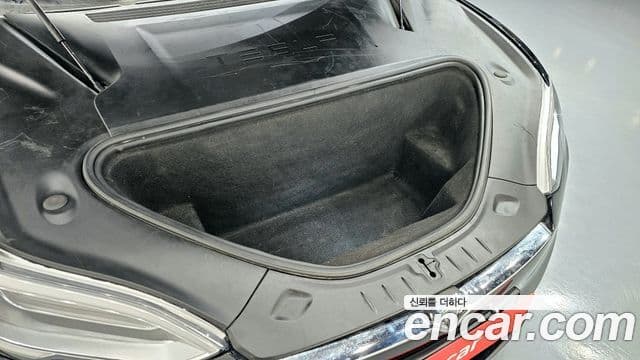 Tesla модель S, 2019 6