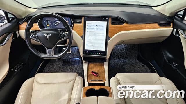 Tesla модель S, 2019 7