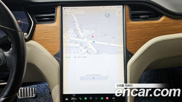 Tesla модель S, 2019 14