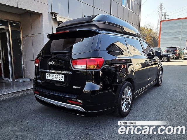Kia All New Carnival Noblesse, 2016 3
