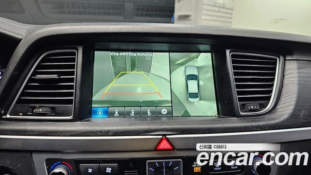 Genesis G80 Premium Luxury, 2017 15