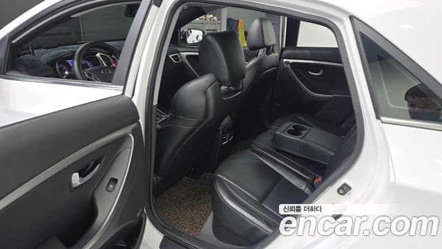 Hyundai i30(новый кузов / новое поколение) 1.6 GDI Extreme, 2012 11