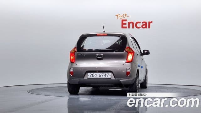 Kia All New Morning Luxury, 2012 4