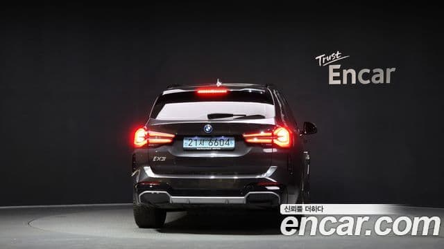 BMW iX3 M Sport, 2022 4