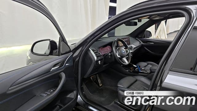 BMW iX3 M Sport, 2022 10