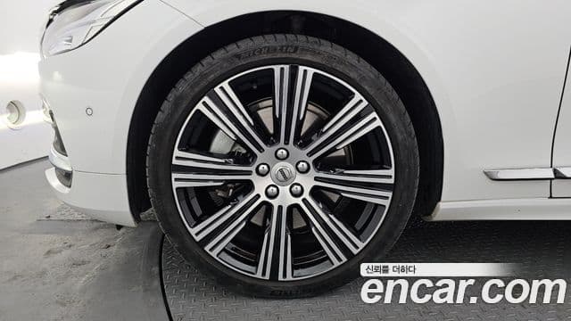 Volvo S90 B6 AWD Ultimate Bright, 2023 все фото