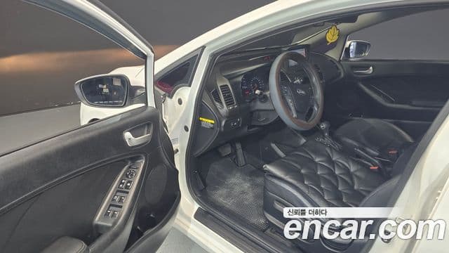 Kia K3 Deluxe, 2015 10