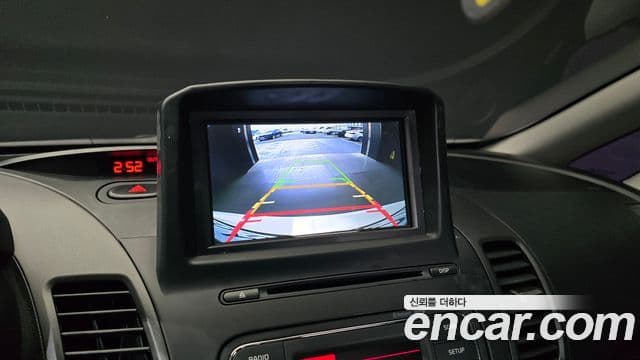 Kia K3 Deluxe, 2015 15